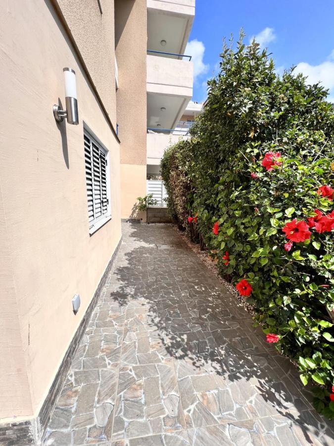 Pafia Sunbeach Townhouse Paphos Exterior foto