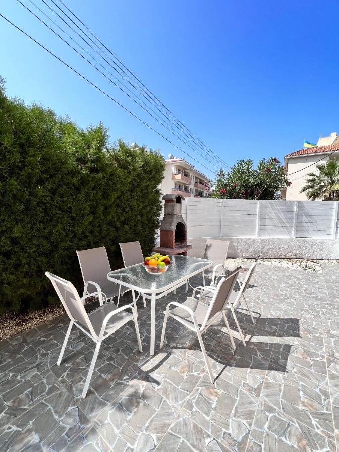 Pafia Sunbeach Townhouse Paphos Exterior foto